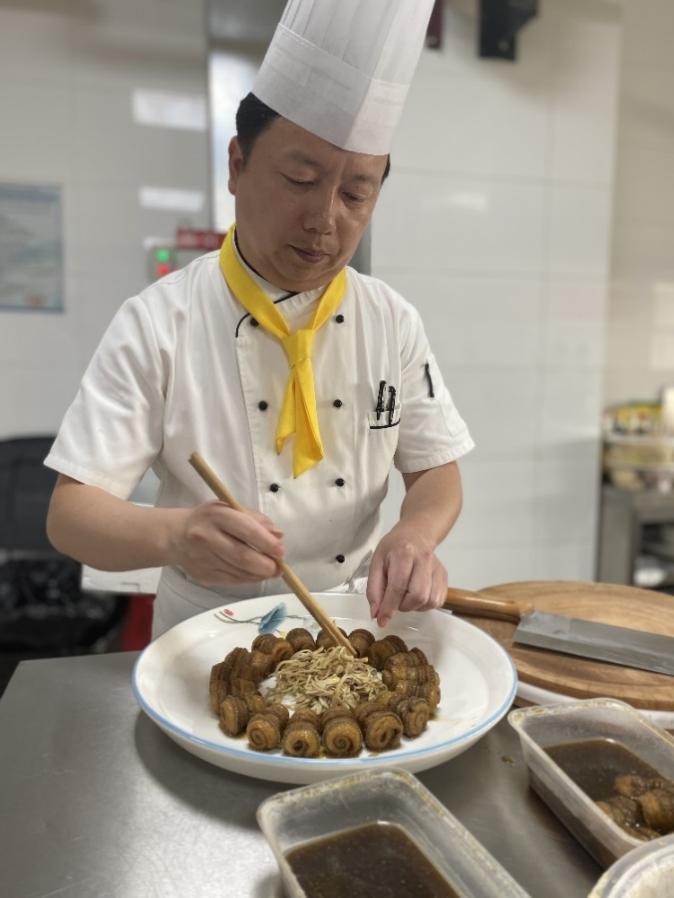 曹晓峰.jpg