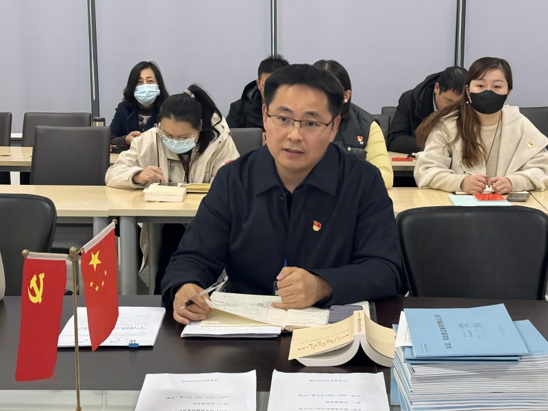 牛紫恩同志讲话.jpg