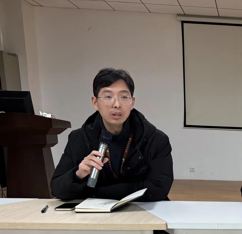 创意服务系副主任陈瑜发言.jpg
