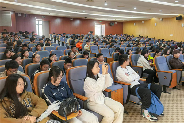 10673cda37f454c8dc1d0e4d446ec539_副本.jpg