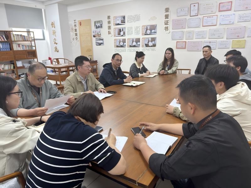 韩山师范学院实习生欢送会现场(1).jpg