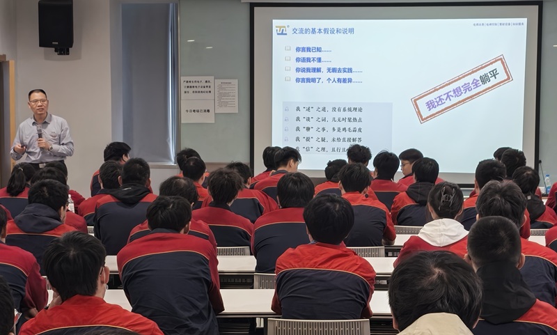 1p3u5f8ttutubgfhma539mro2j5.jpg 002.jpg