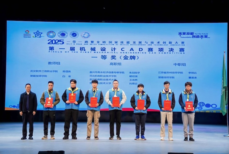 dmp76b0jcfde4133pjj0f71kk26.jpg 994ef78fe605ba10bfa7fcdd16facb0e.JPG