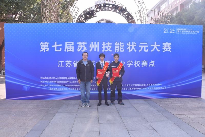 hl4os92pg4m3si23bckchkmacp9.jpg 1.JPG