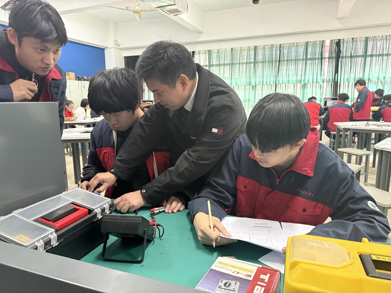 k7lpao13rlm7tms84egmi0fncc4.jpg 微信图片_20251128105506_164_45.jpg