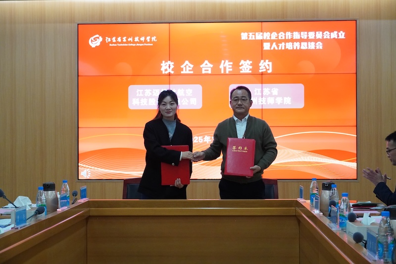 14c9kva19fufk7als9org16bt78.jpg DSC04332.JPG