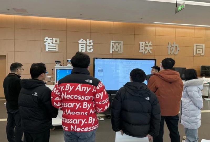 v8ehpb4bsesde9kr28p5b308309.jpg 图片1.jpg