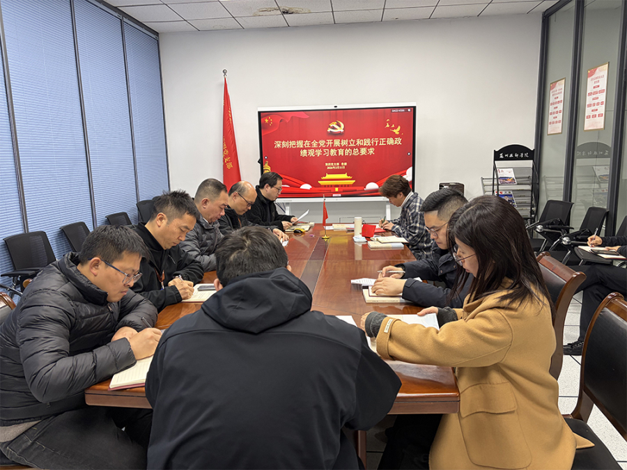 kcicvi7nfltatiig8g9d6cagl53.jpg 44330.jpg