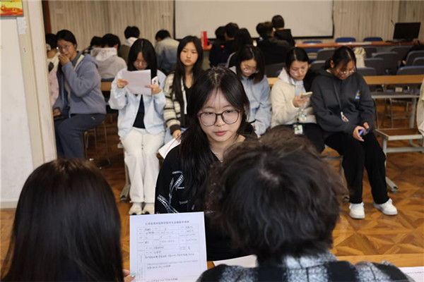 818d333e26a7aaf7dbb146902c1b7c2b_副本.jpg